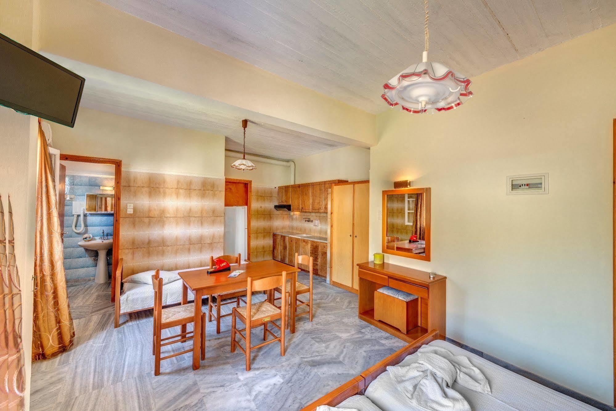 Hotel Smaragdi Apartments Vissa Kültér fotó