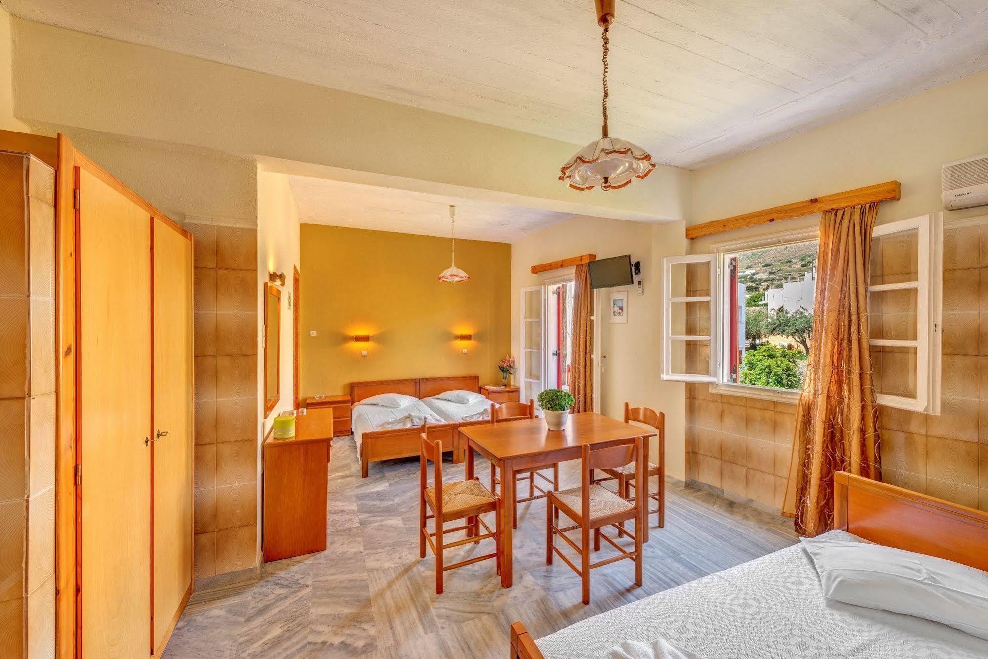 Hotel Smaragdi Apartments Vissa Kültér fotó