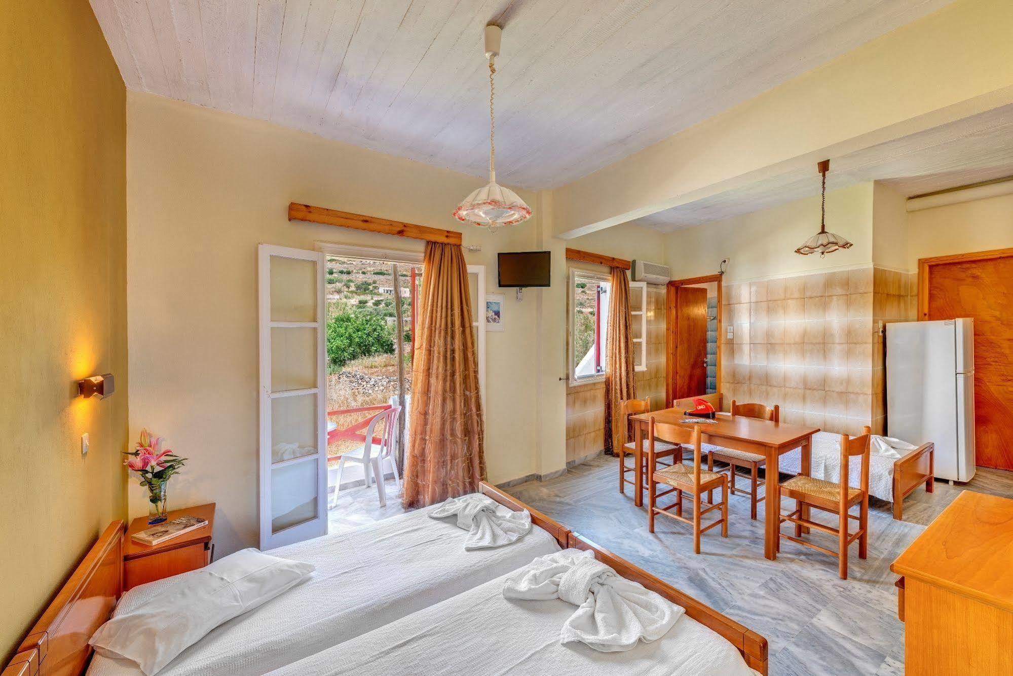Hotel Smaragdi Apartments Vissa Kültér fotó