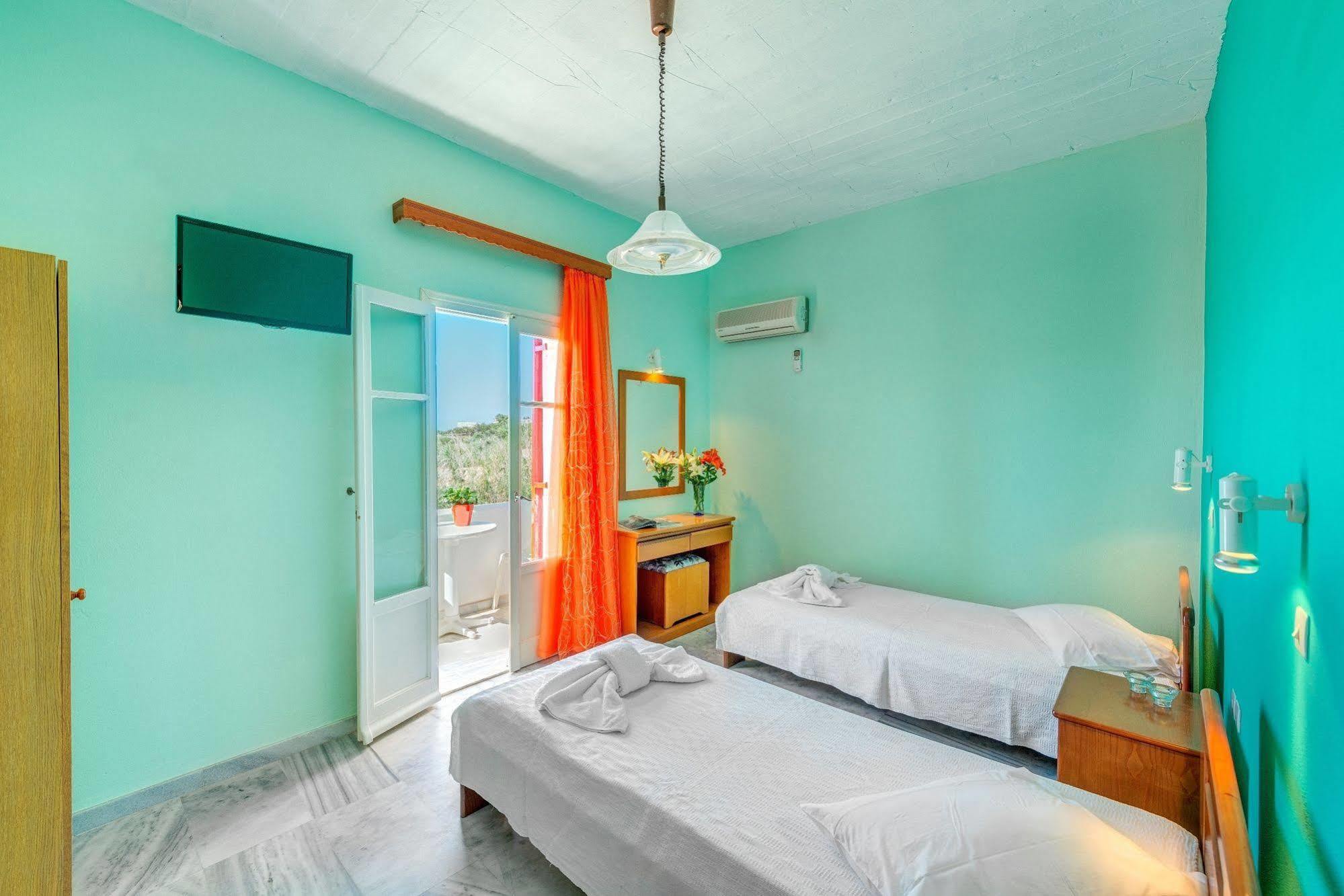 Hotel Smaragdi Apartments Vissa Kültér fotó