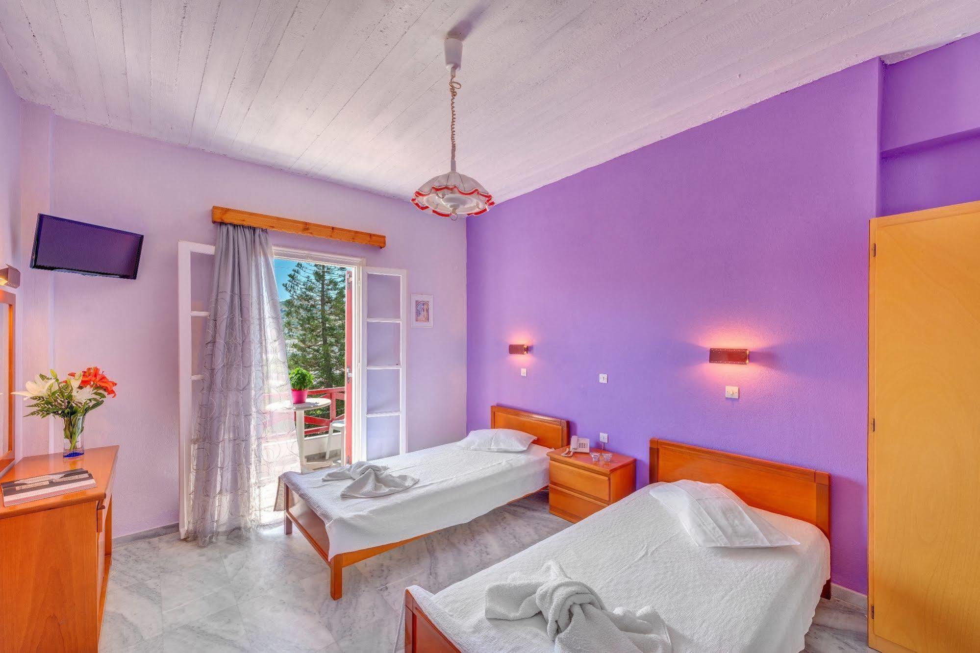 Hotel Smaragdi Apartments Vissa Kültér fotó